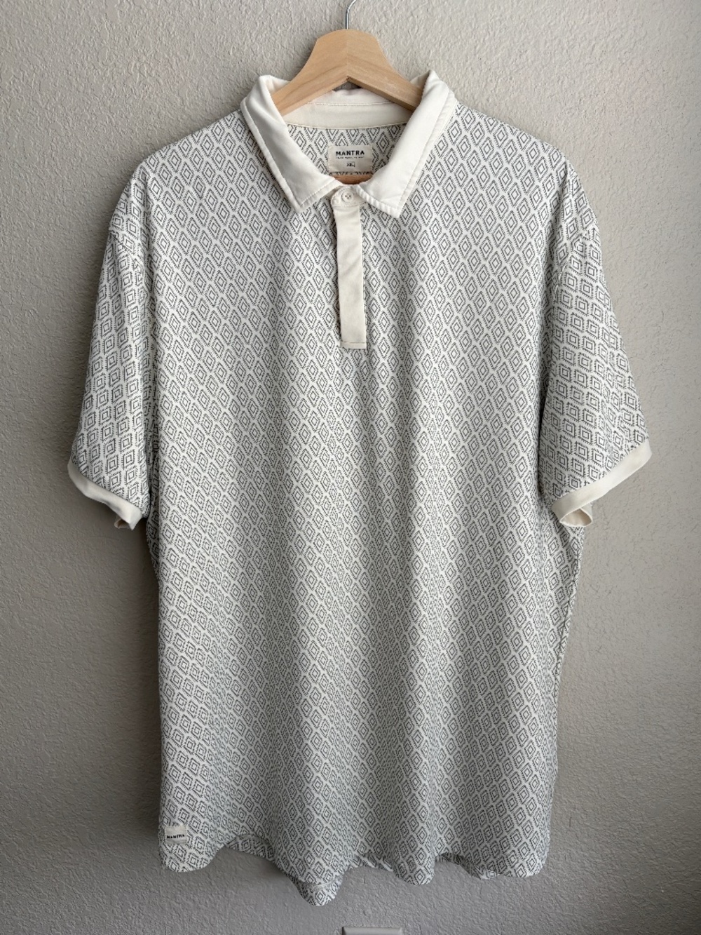 Mantra Men's Catalyst Stretch Performance Polo Size XXL Ivory Summer Golf